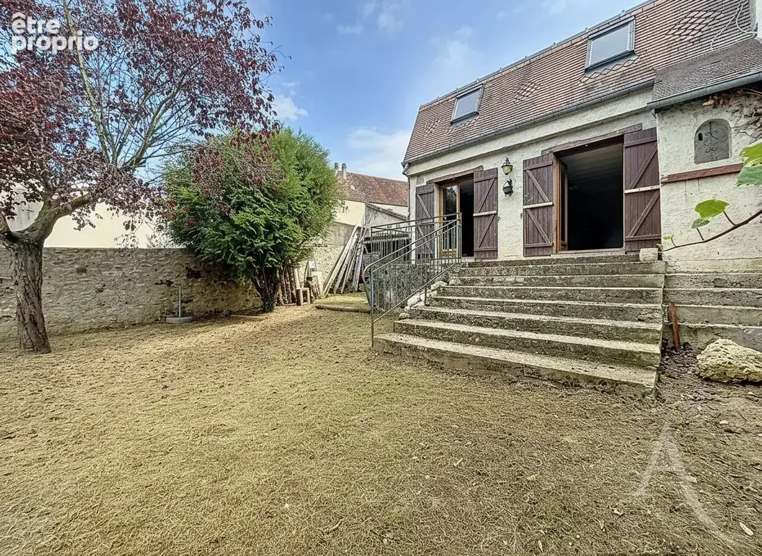 Photo Maison à Ecquevilly au prix de 220 000€