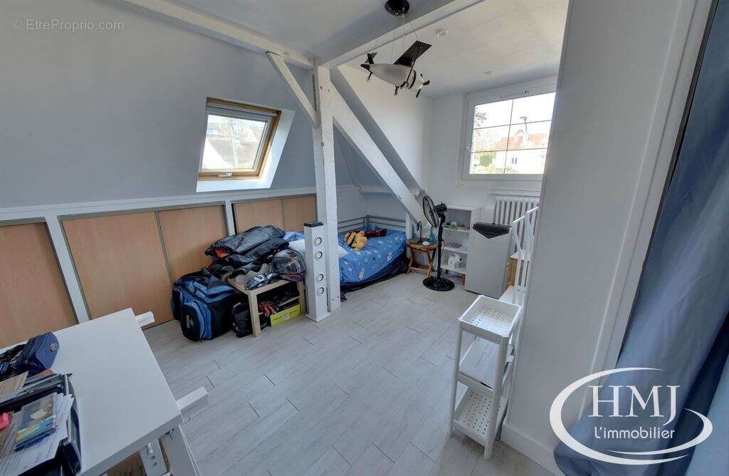 Maison à SAVIGNY-SUR-ORGE