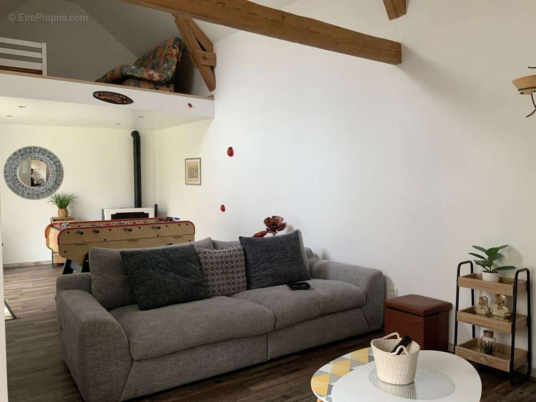 Maison à NEONS-SUR-CREUSE