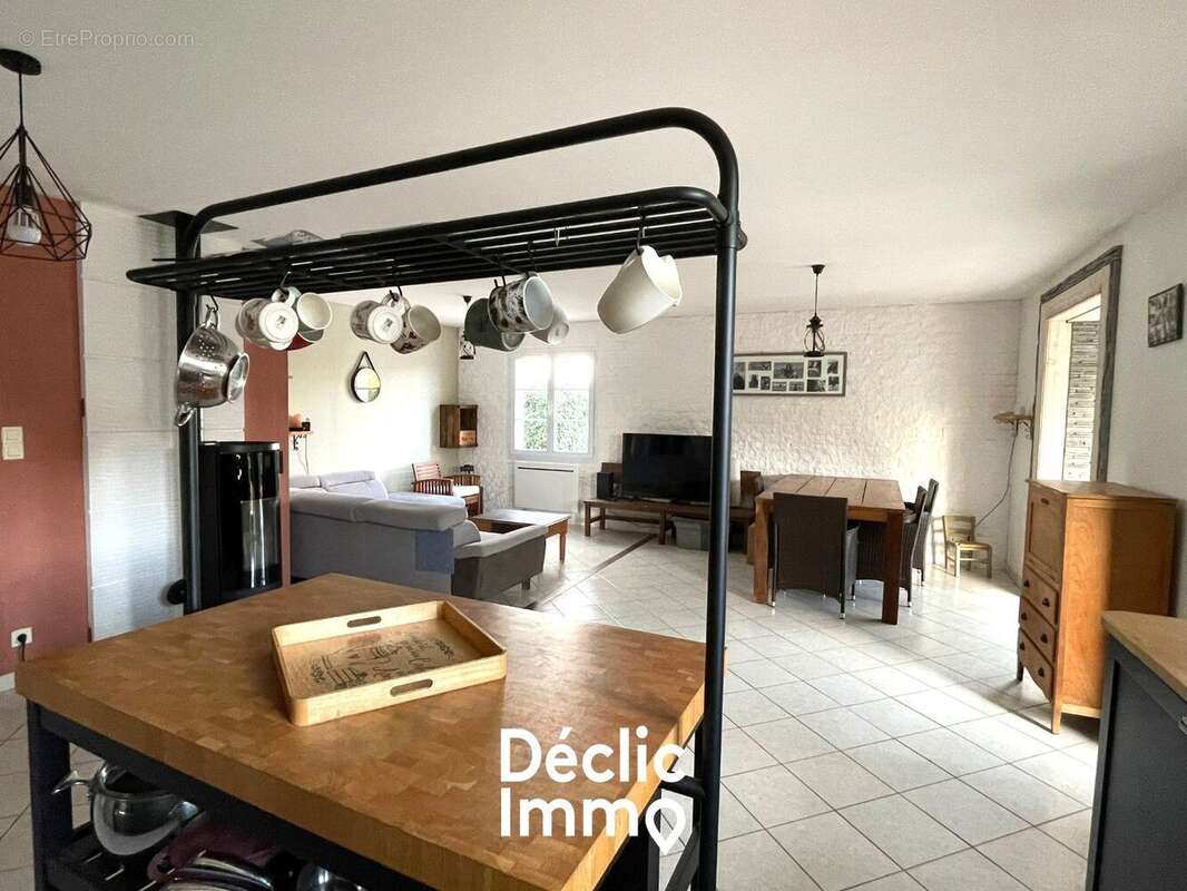 Maison à LA JONCHERE