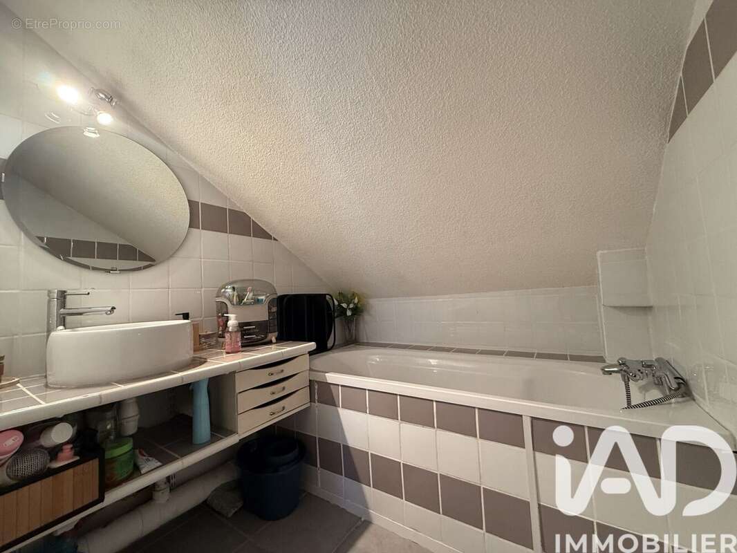 Photo 5 - Appartement à ALGRANGE