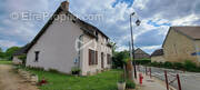Maison à LIGNIERES-LA-CARELLE