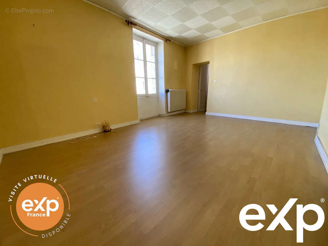 Maison à CHATILLON-SUR-INDRE