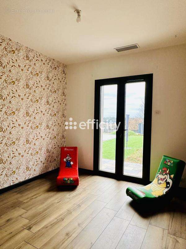 Maison à POUGNADORESSE