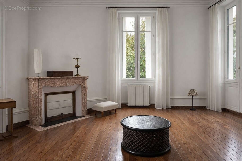 Maison à SAINT-BRICE