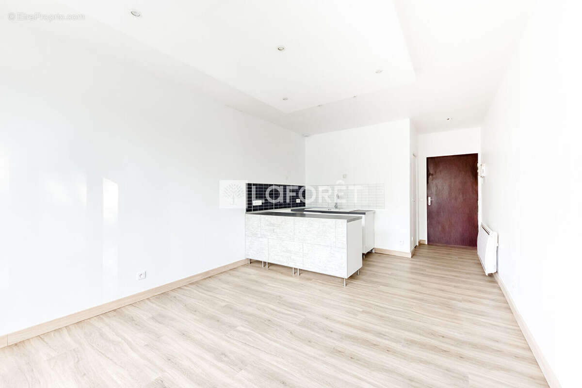 Appartement à PONTAULT-COMBAULT