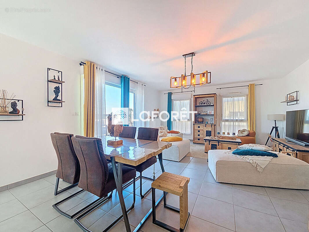 Appartement à BUELLAS