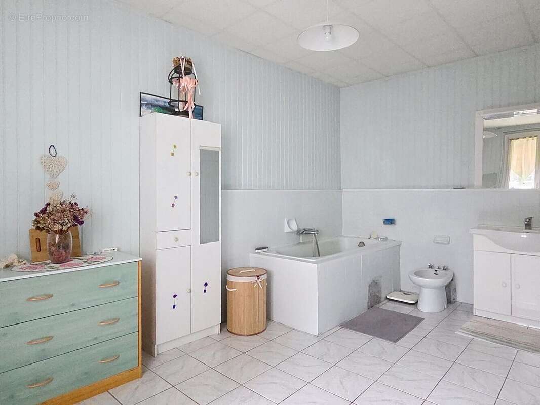 Photo 8 - Maison à FRENEUSE