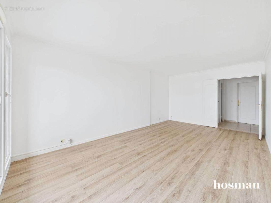 Appartement à GENNEVILLIERS