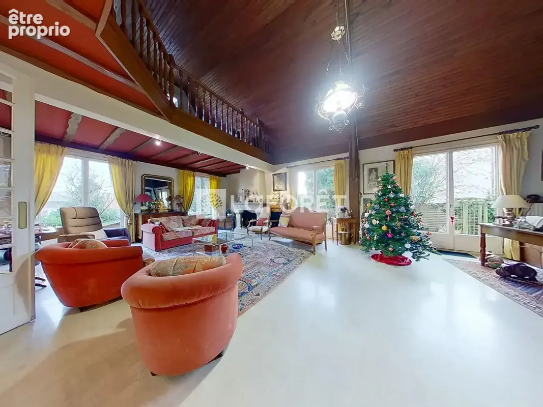 Maison Marly-le-Roi 10 pièces 233 m² - photo 6