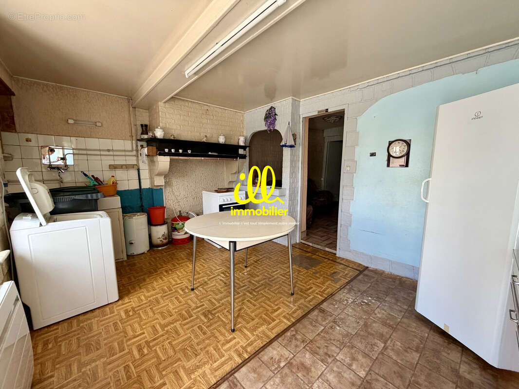 Maison 108 m² à Ham-Les-Moines  - photo 2
