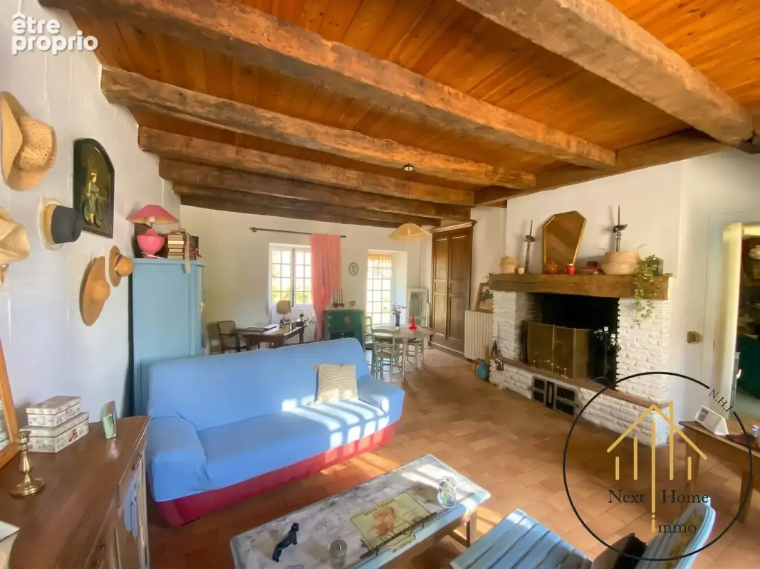 Maison 5 pièces 138 m² à vendre à Rioux-Martin (16210) - photo 2