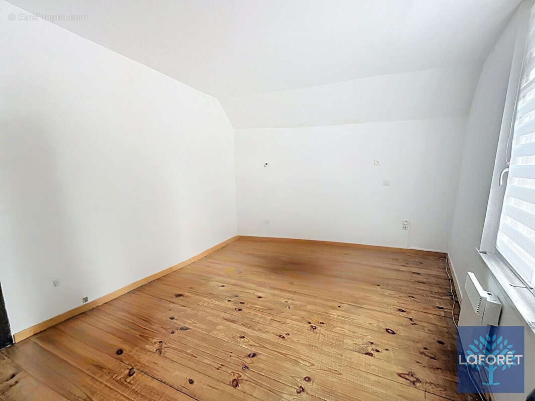 Maison à SAINT-AMAND-LES-EAUX