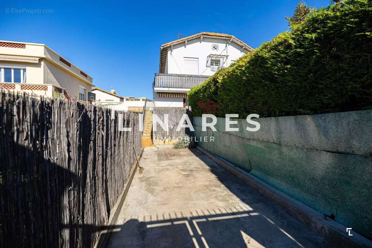 Appartement à MARSEILLE-12E