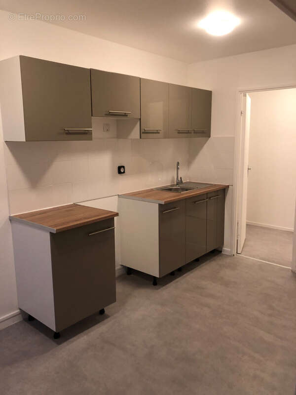 Appartement à DAMMARIE-LES-LYS