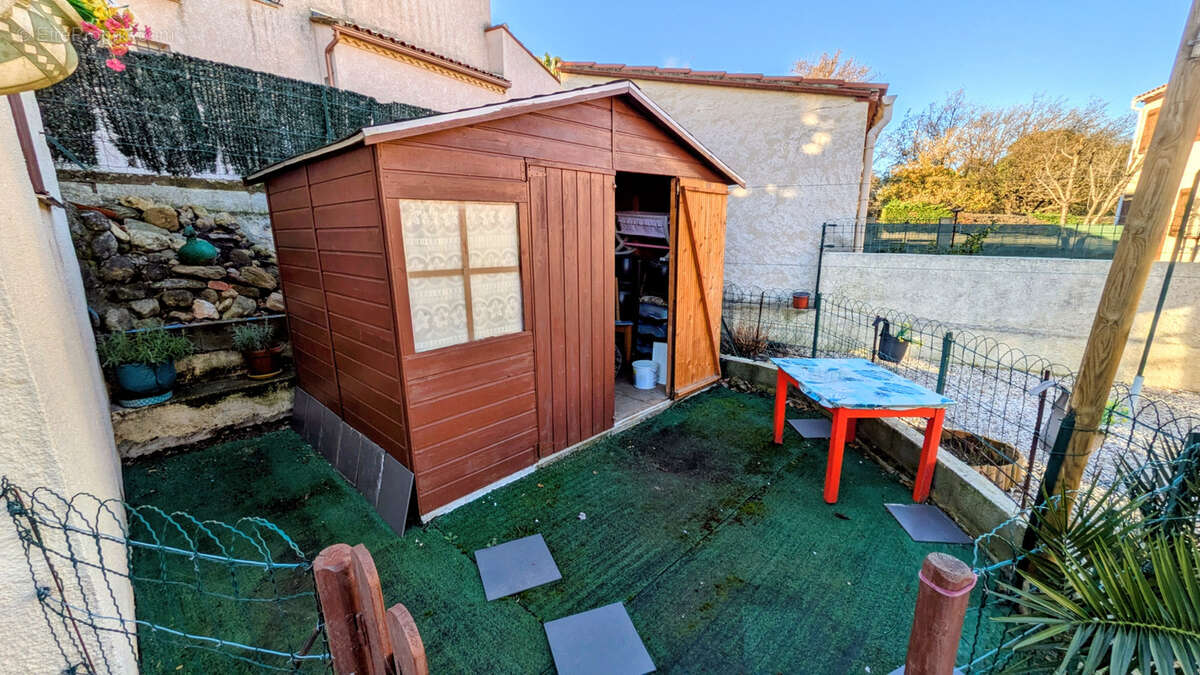 Autre à LAROQUE-DES-ALBERES