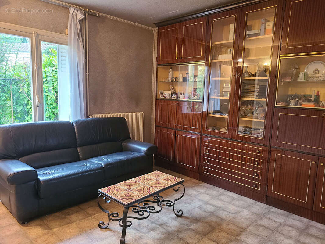 Maison à FONTENAY-LE-FLEURY