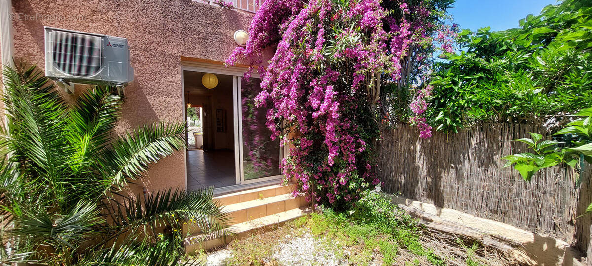 Maison à PIA