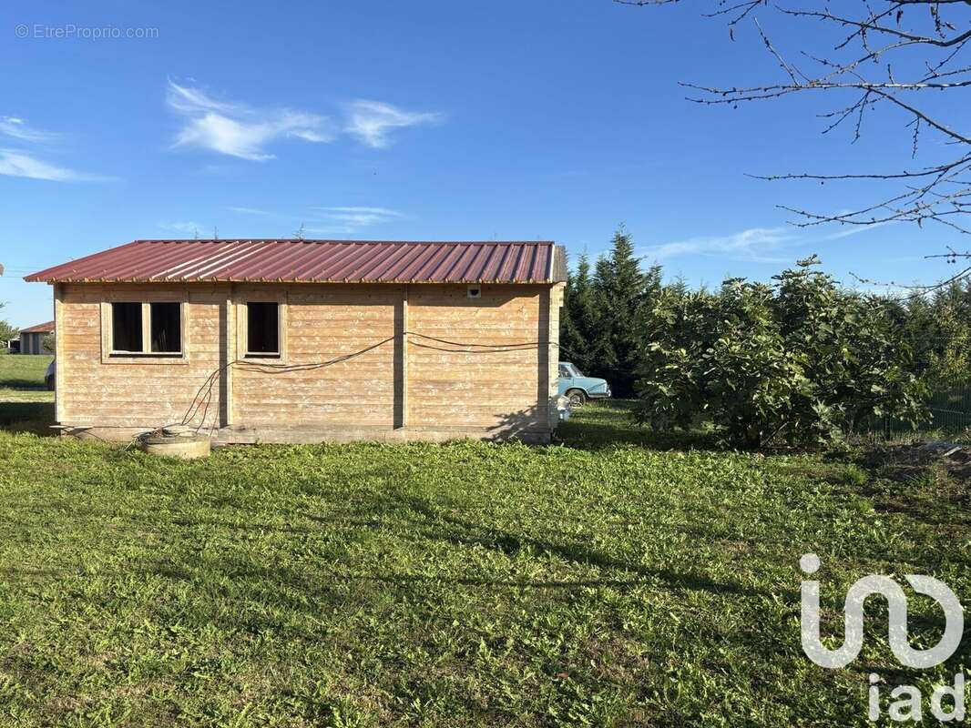 Photo 5 - Terrain à MONTBETON