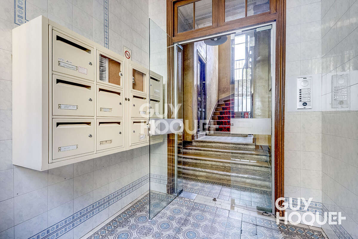 Appartement à PARIS-19E