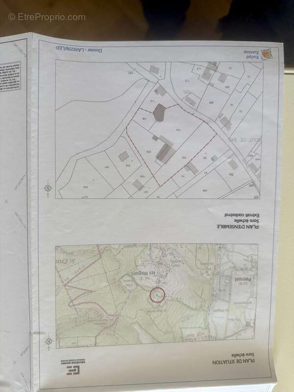 Terrain à LES HOGUES