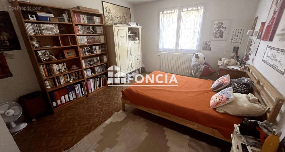 Appartement à VIZILLE