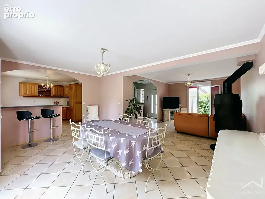À Écharcon, cette maison à tout pour plaire ! - photo 3