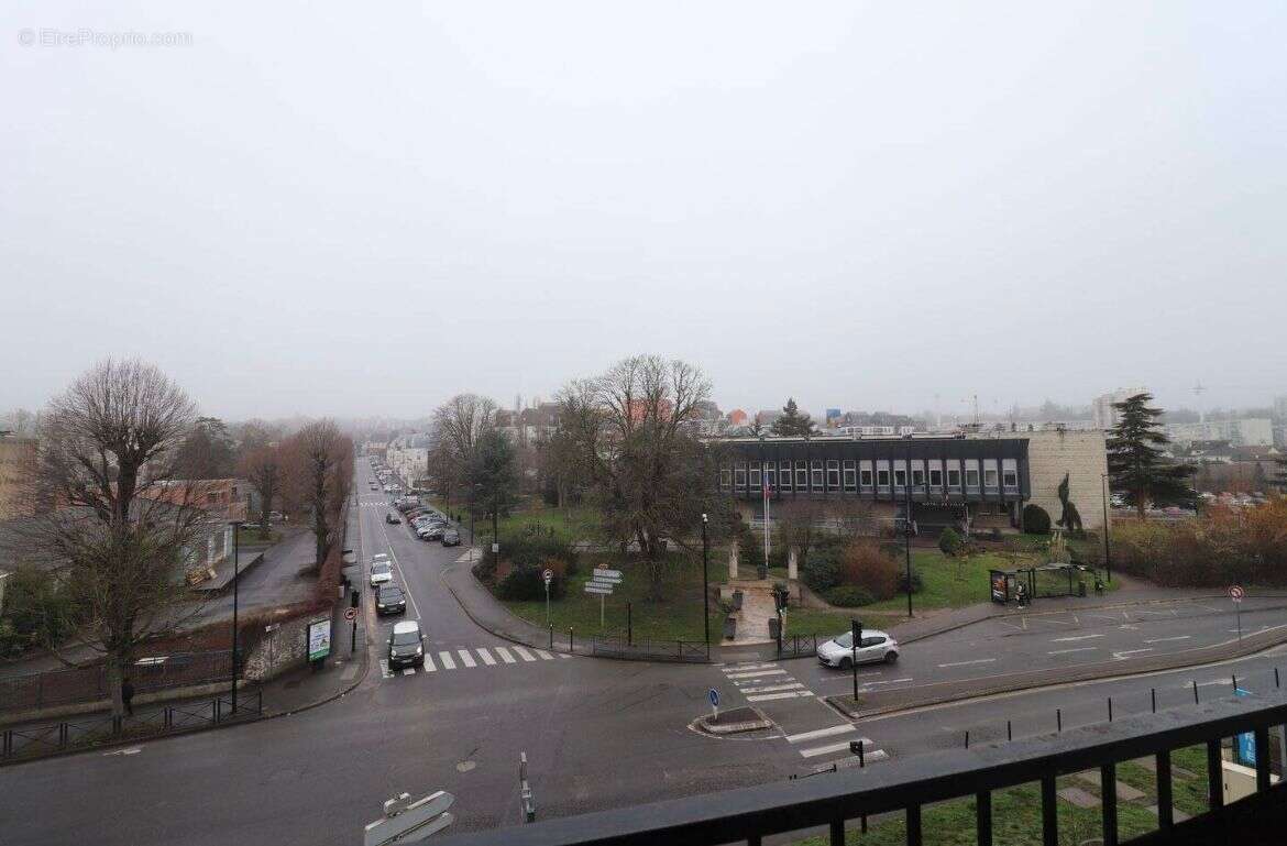 Appartement à LIMEIL-BREVANNES