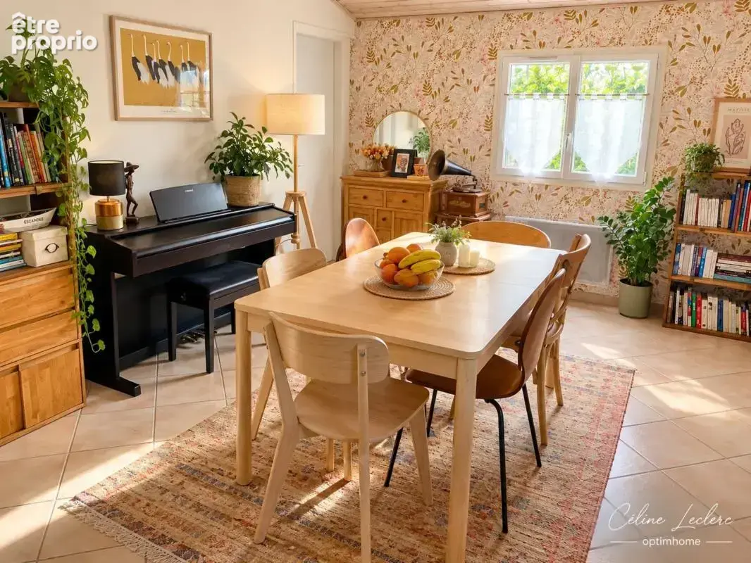  angles – maison atypique 110 m² – grande véranda 24 m² – 3 chambres – jardin clos – à 8 min des plages - photo 5