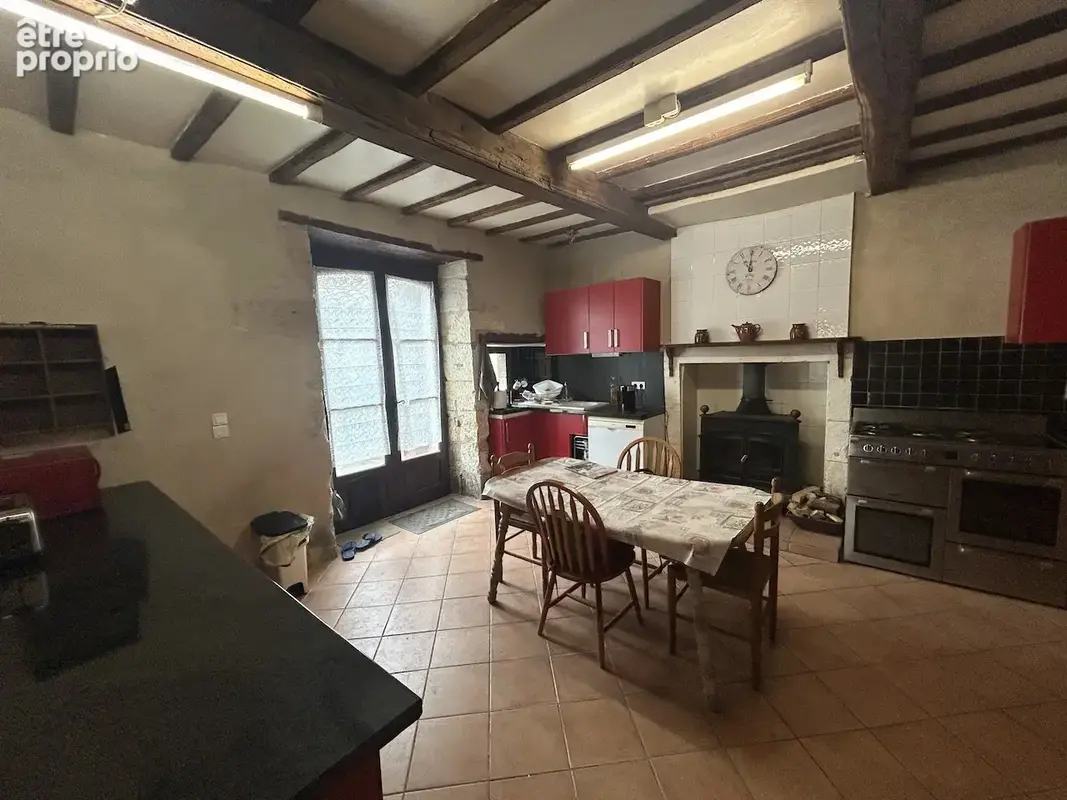 Belle maison de 4 chambres avec grenier et dependances - photo 2