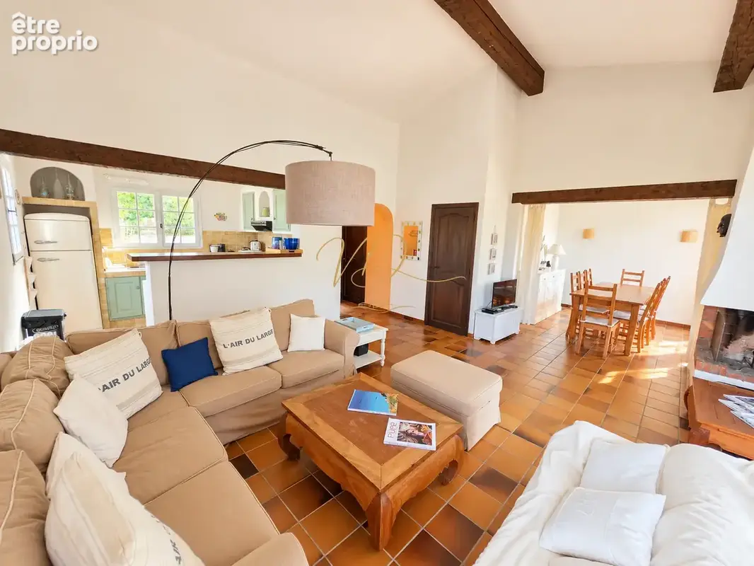 Villa avec piscine et vue mer   Cavalaire-sur-Mer - photo 10