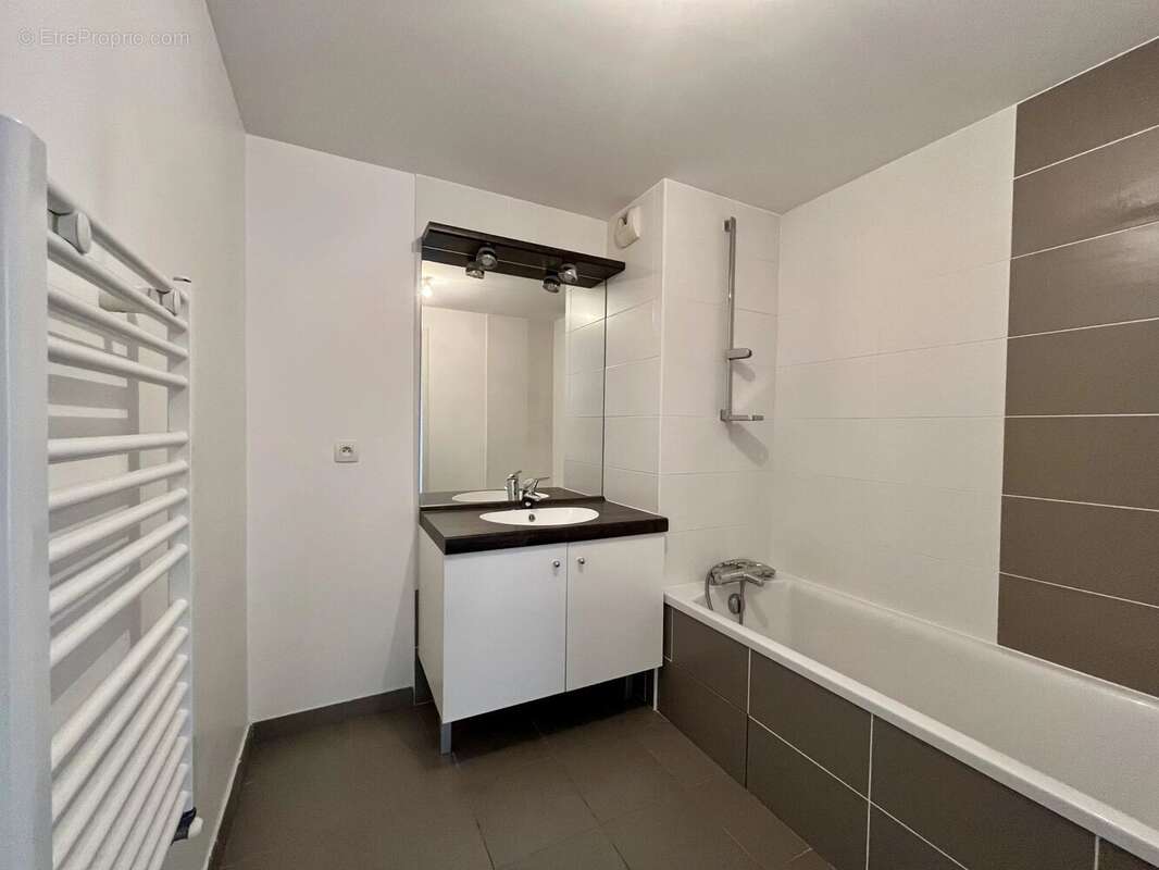 Appartement à IRIGNY