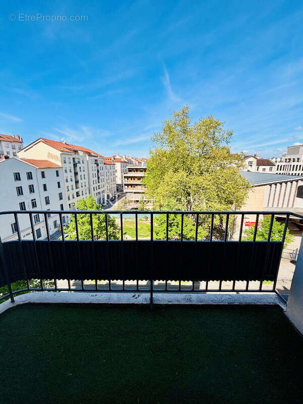 Appartement à LYON-7E
