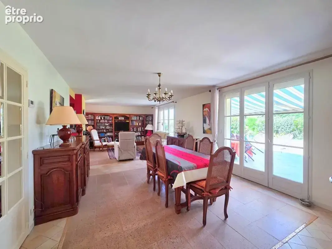 Maison 5 pièces 161 m² à vendre à Angers (49000) - photo 3