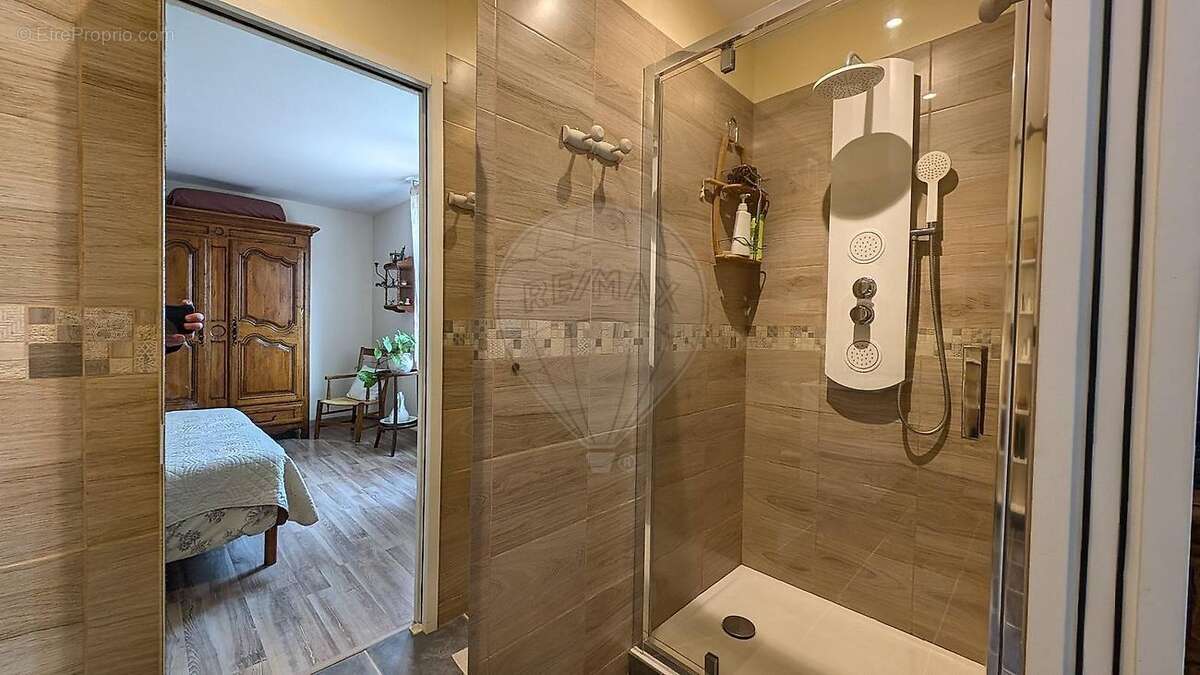 Maison à LES MATHES