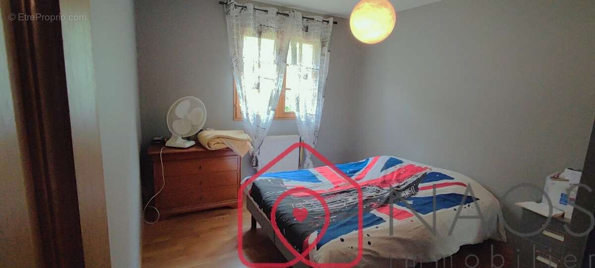 Belle Maison de 135m² 4 Chambres + bureau + Sous-sol complet + 1500m² de terrain. - photo 9