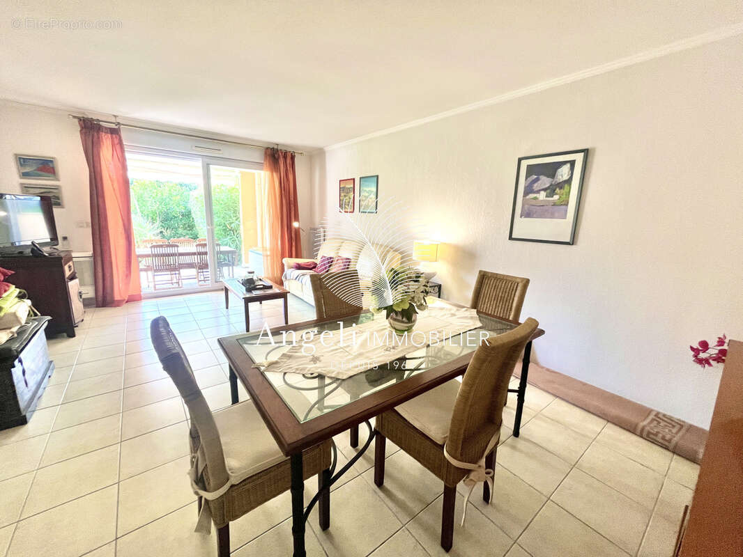 Appartement à FREJUS