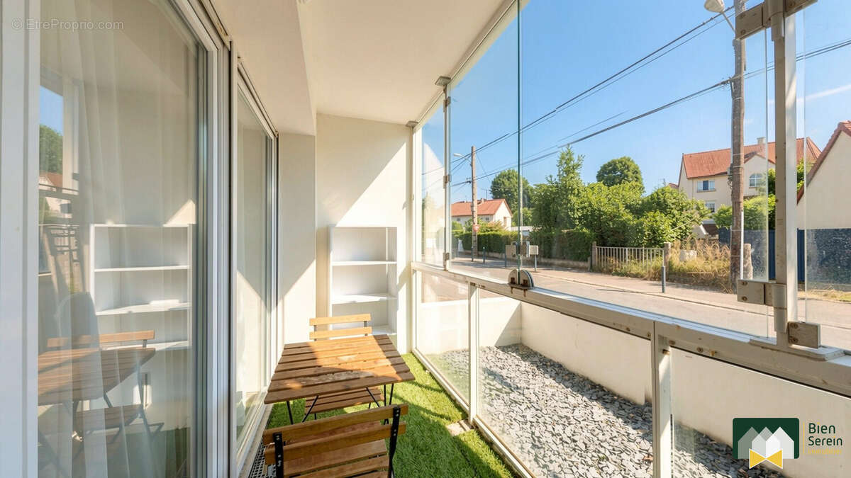 Appartement à MAINVILLIERS