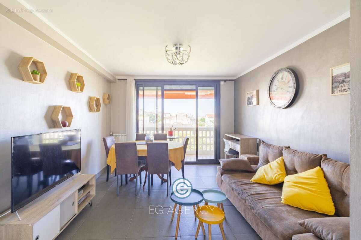 Appartement à MARSEILLE-8E
