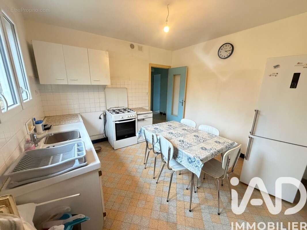 Photo 3 - Maison à SAINT-JEAN-DE-BRAYE