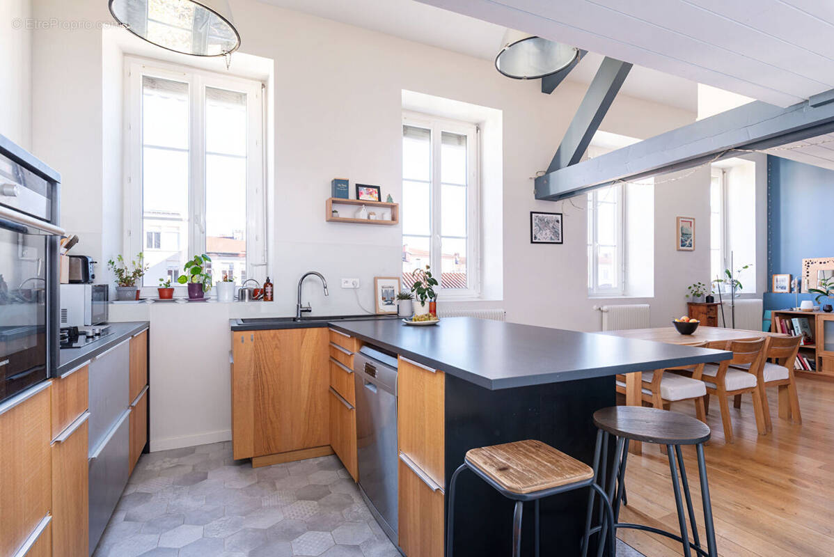 Appartement à LYON-4E