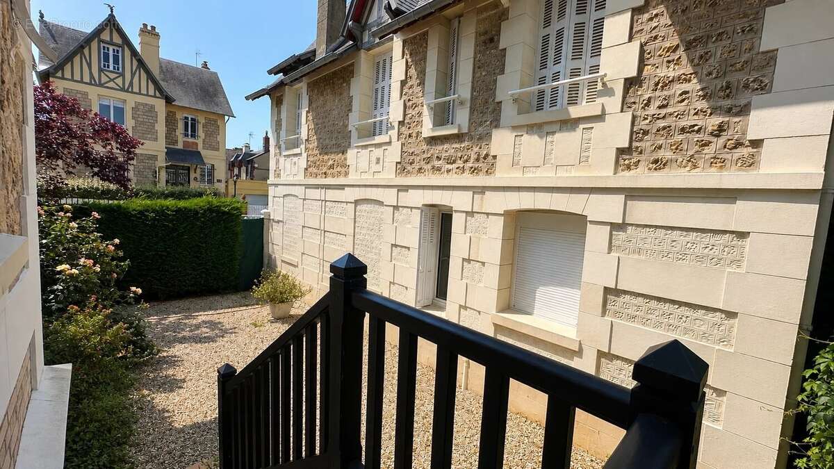 Villa avec sa maison d'amis - photo 25