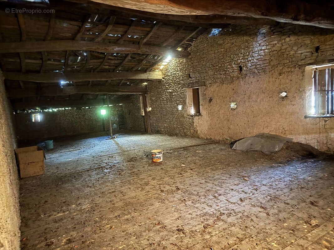 Exclusivité - propriété de caractère - maison de maître en pierre - photo 7