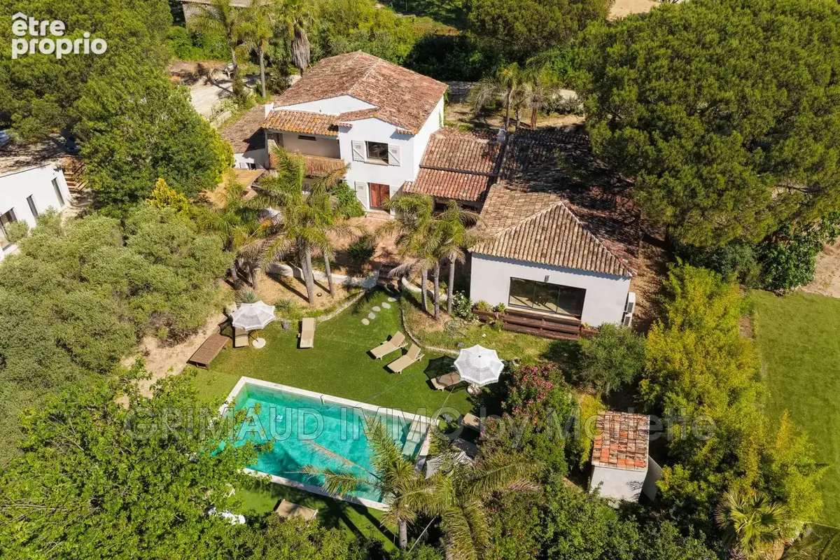 Maison 8 pièces 308 m² à vendre à Grimaud (83310) - photo 1