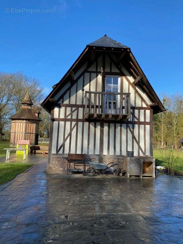 Maison à SAINT-ETIENNE-L&#039;ALLIER