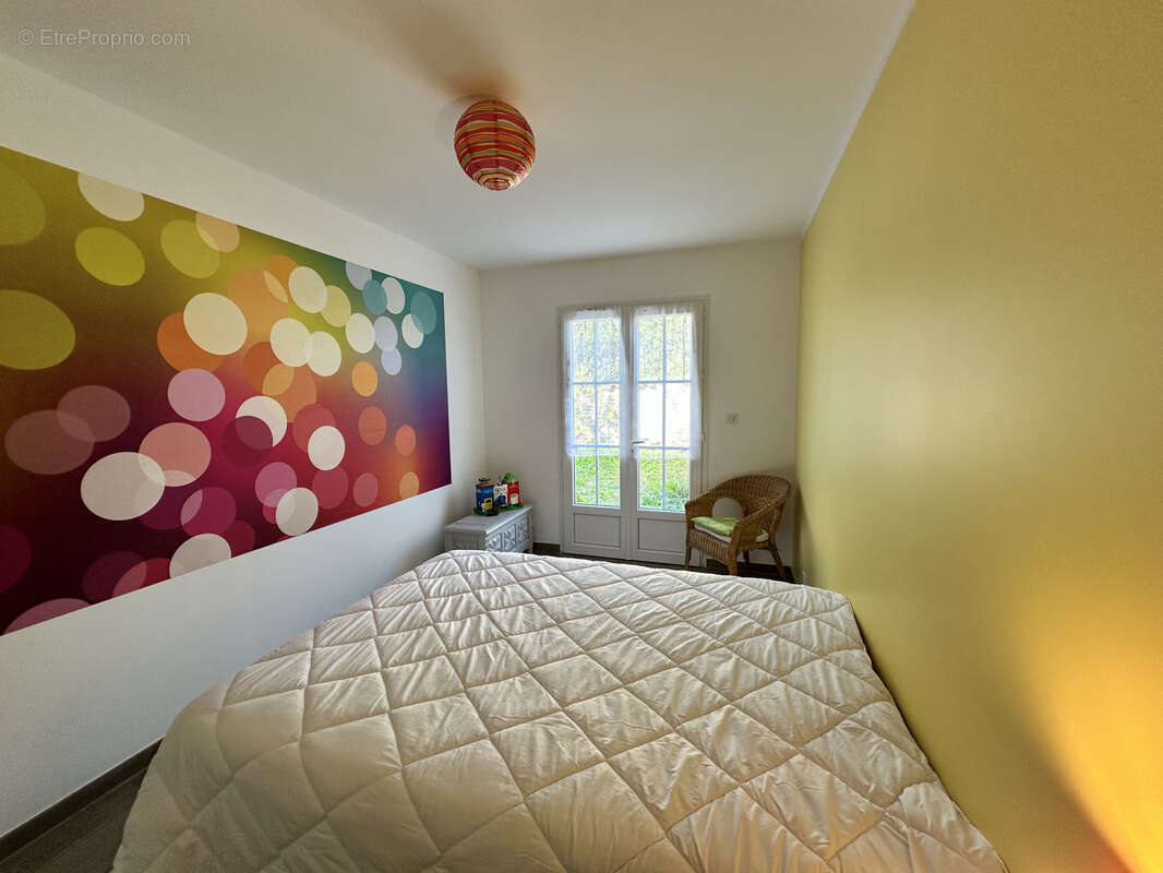 Maison à SAINT-FORT-SUR-GIRONDE