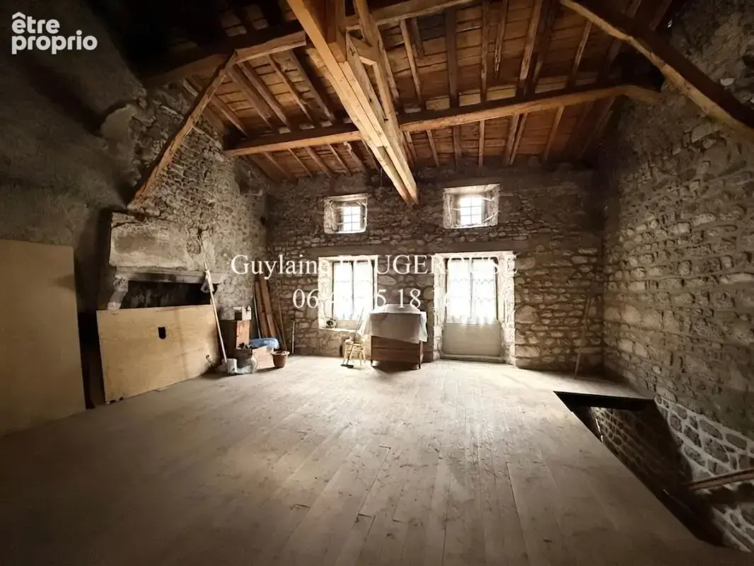 Maison Saint Antheme 7 pièce(s) 160 m2 - photo 6