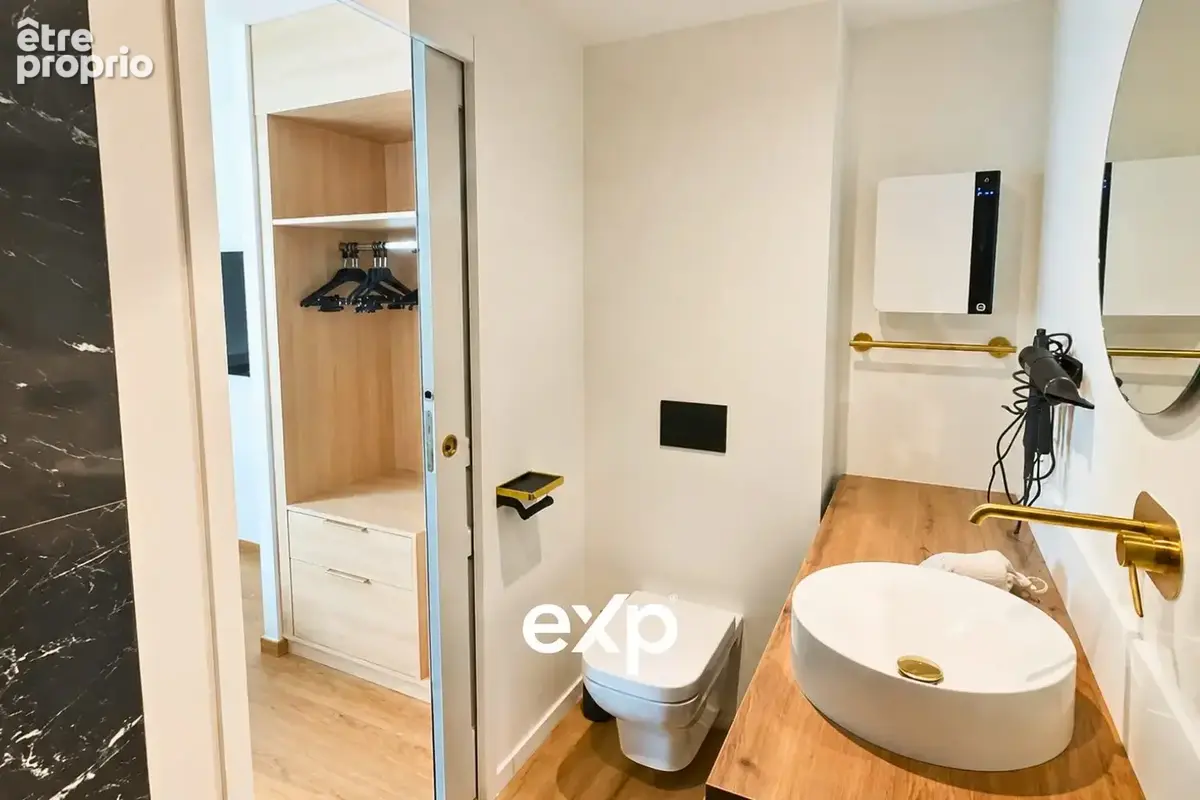 Appartement 85 m² à Chateau-Ville-Vieille  - photo 8