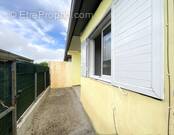 Maison à LES AVIRONS