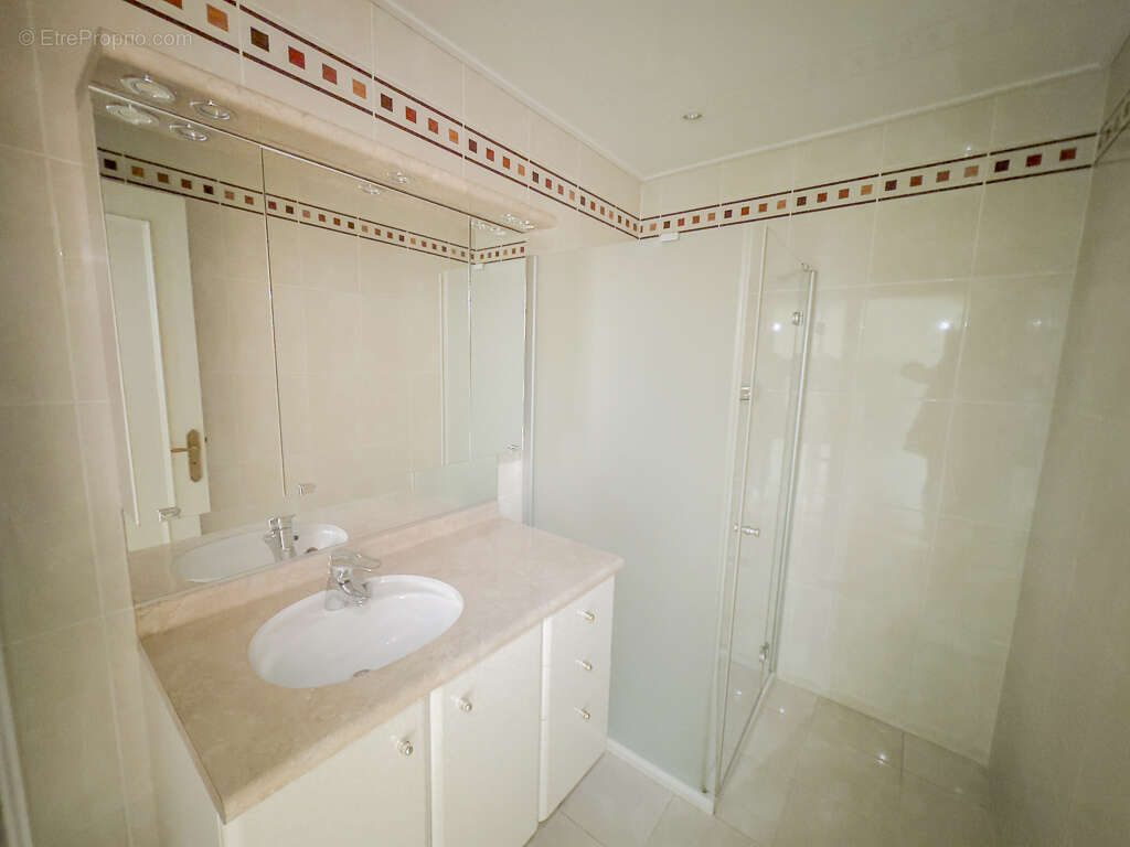 Appartement à LYON-7E